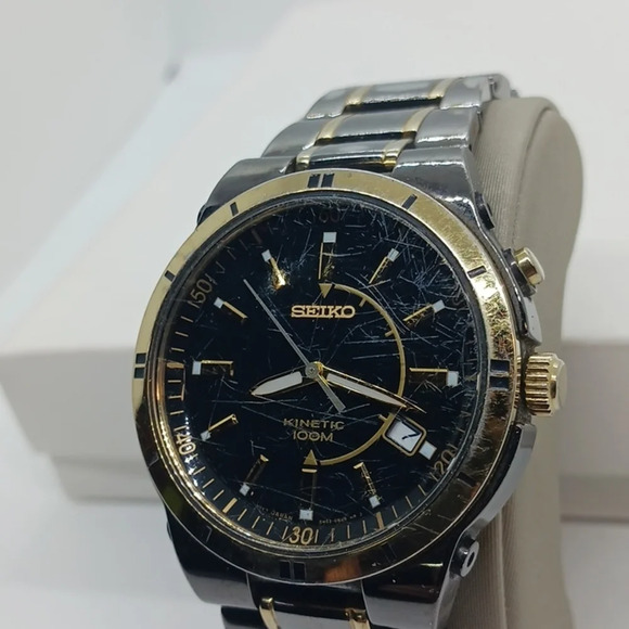 MEN'S SEIKO CORE CASUAL WATCH - Picture 2 of 7